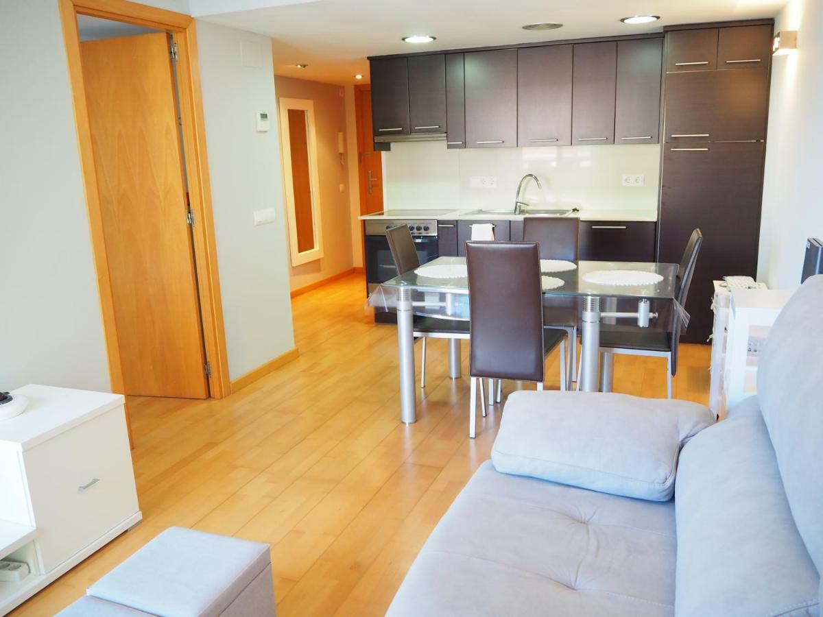 Апартаменты Apartamento Moderno Con Parking En Паламос Экстерьер фото